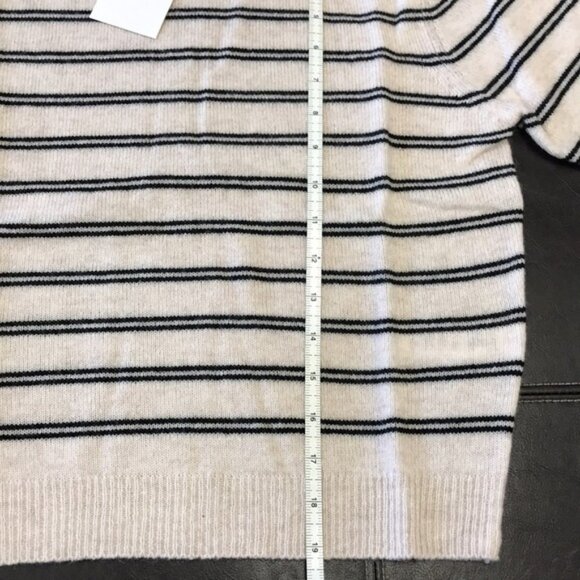 FRAME Stripe Wool & Cashmere Crop Sweater - Picture 6 of 9